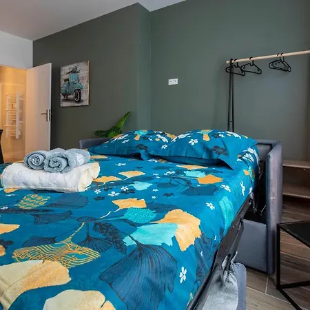 Loc Trotteur Le Romarin Gare Sncf De 公寓 卢德