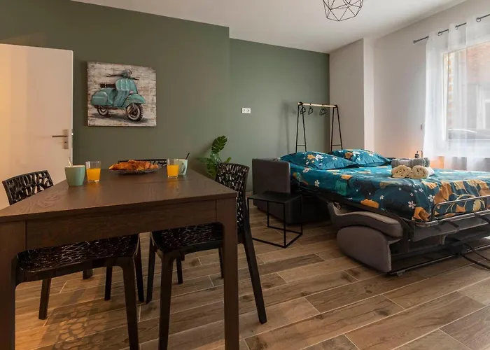 Loc Trotteur Le Romarin Gare Sncf De Apartamento *