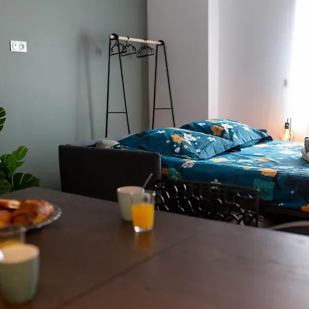 Loc Trotteur Le Romarin Gare Sncf De Apartamento